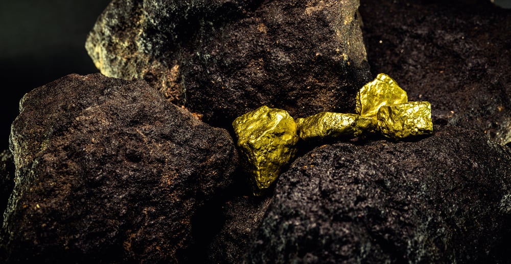 Not all ASX gold miners are made equal: One disappoints (while its rival thrives amid takeover talk)