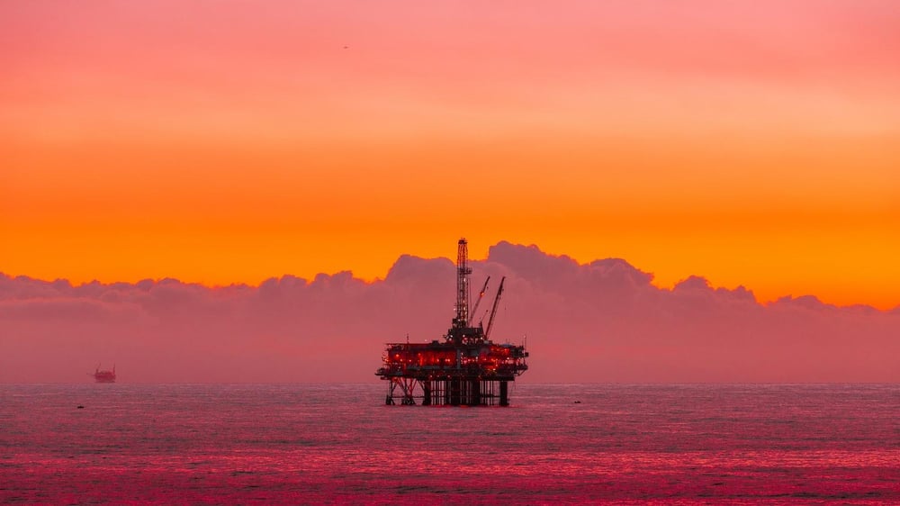 Oil prices: Covid fears vs. rising demand 