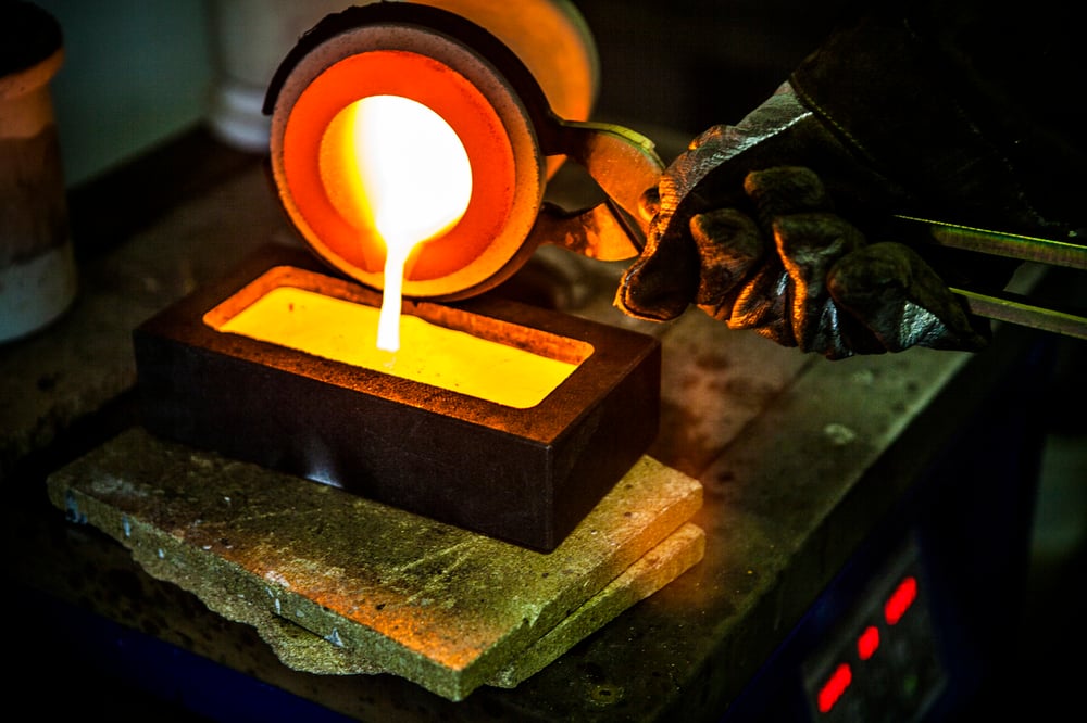 Dateline makes first sale with $1.5m gold shipment to Korean smelter