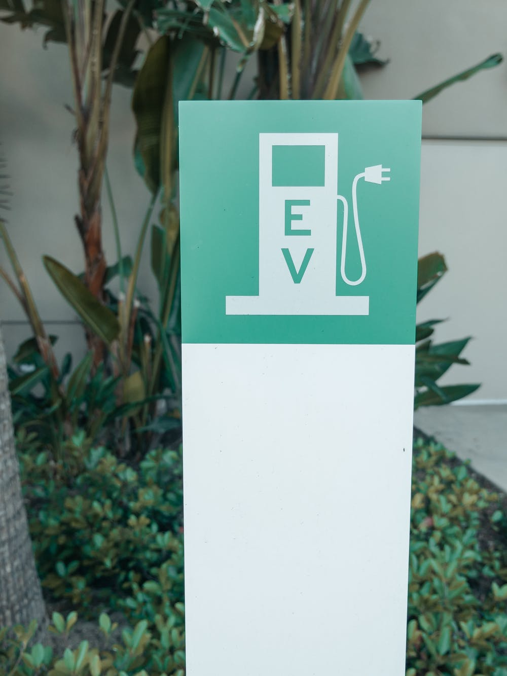 Element 25 could move significantly higher: Trading Central