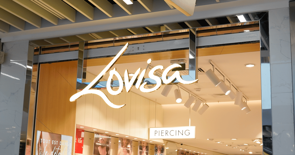 Lovisa sales dip highlights best and worst charts in Aussie retail
