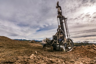 Big Drill Hits: Canadian wildfires halt lithium explorers, Xanadu hits a new copper-gold zone